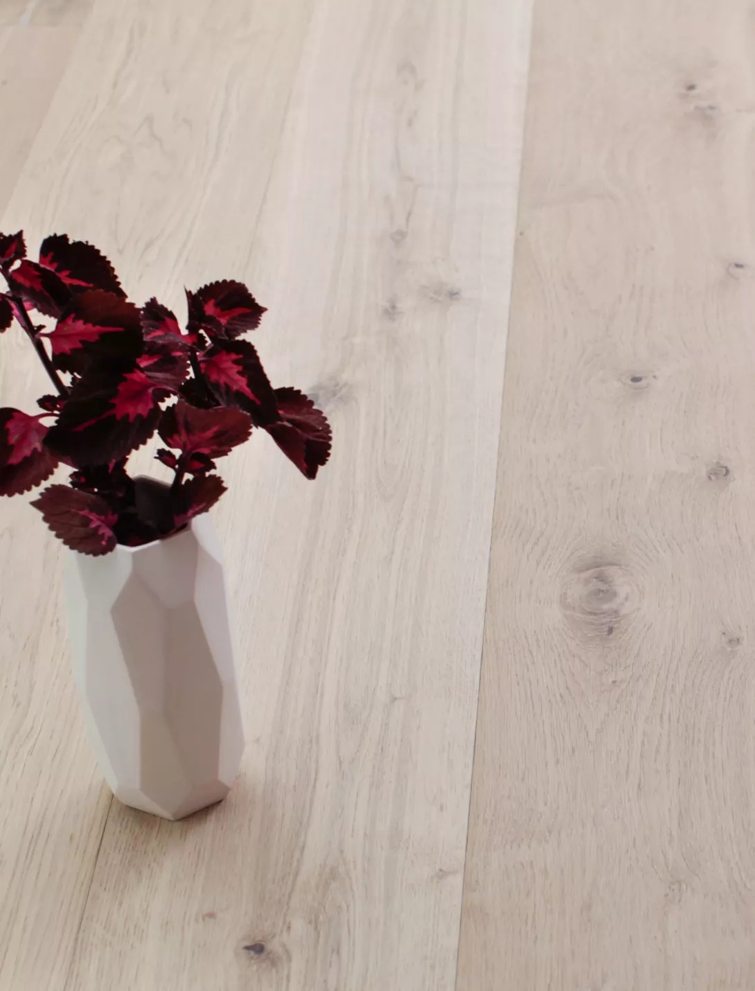 Golv med hårdvaxolja